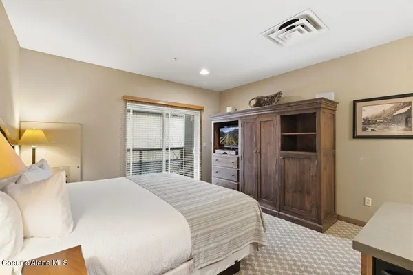 $159,000 | 602 Bunker Avenue, Unit 215, Kellogg, ID 83837