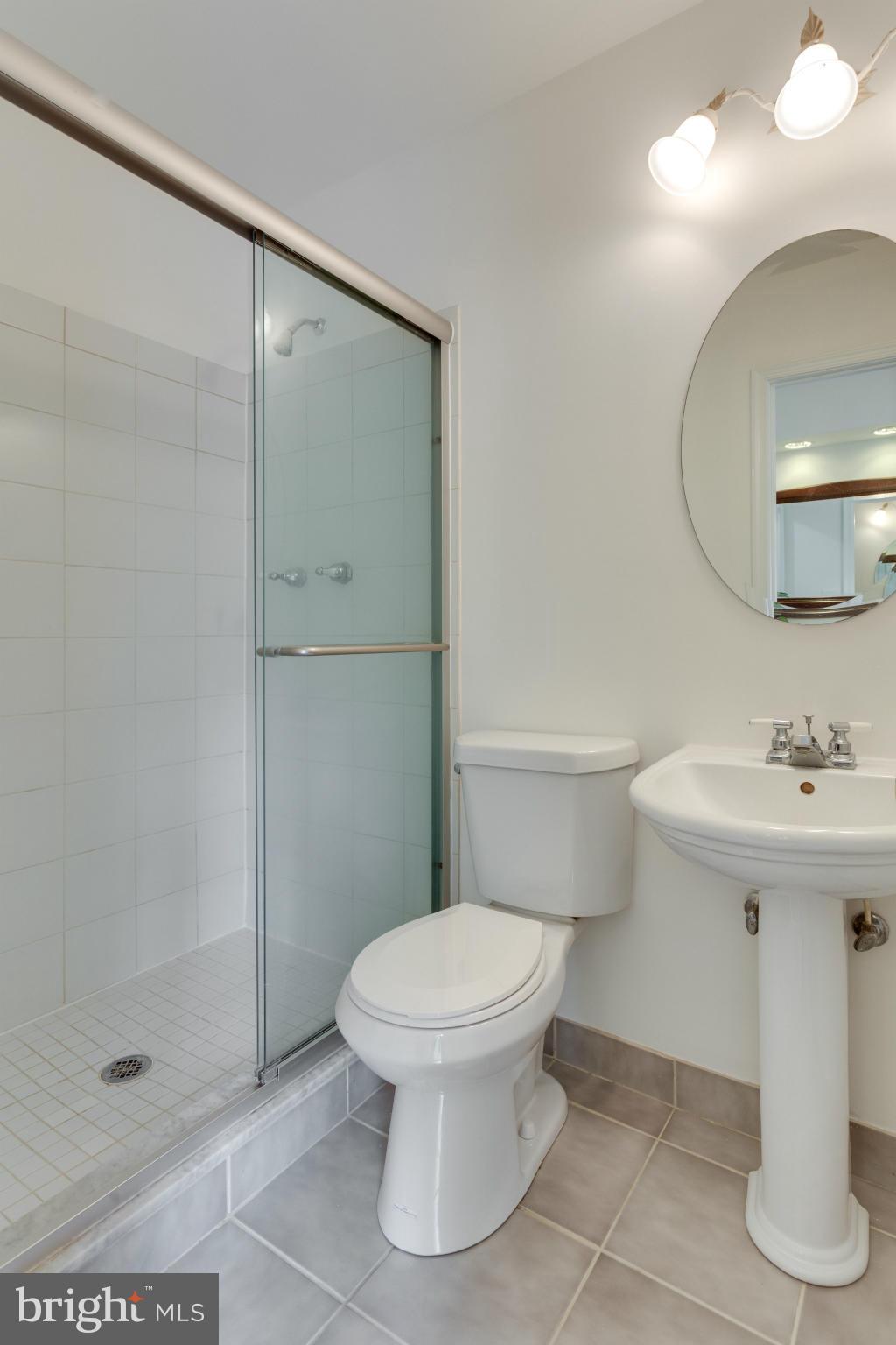 9896 Ranger Road Fairfax, VA 22030 - Photo 13 of 29 Bath (Master)