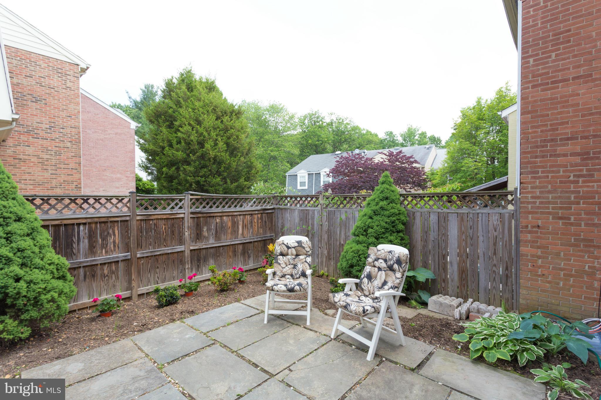 9896 Ranger Road Fairfax, VA 22030 - Photo 21 of 29 Exterior (Rear)