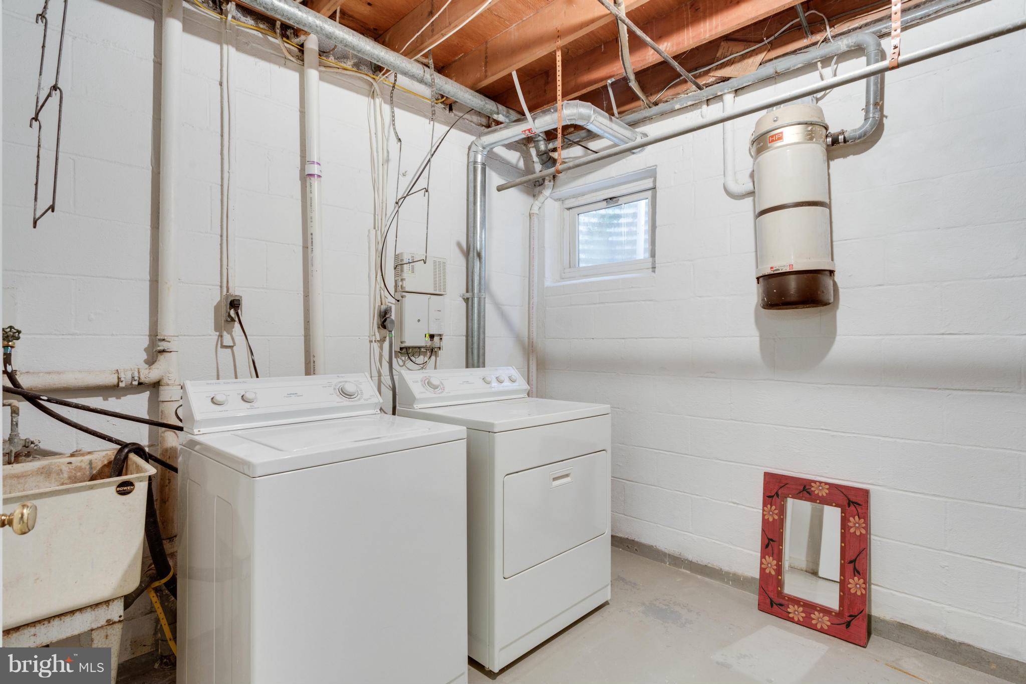 9896 Ranger Road Fairfax, VA 22030 - Photo 24 of 29 Interior (General)