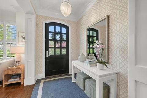 $2,395,000 | 1482 Edgewood Lane, Winnetka, IL 60093