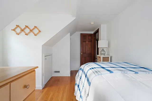 $1,299,000 | 62 Teakettle Lane, Duxbury, MA 02332