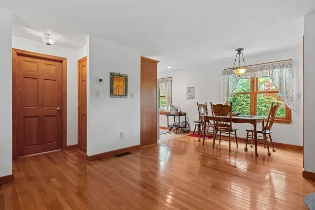 $1,299,000 | 62 Teakettle Lane, Duxbury, MA 02332