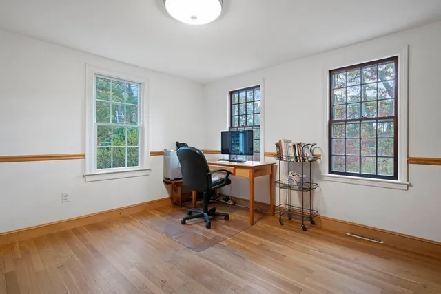 $1,299,000 | 62 Teakettle Lane, Duxbury, MA 02332