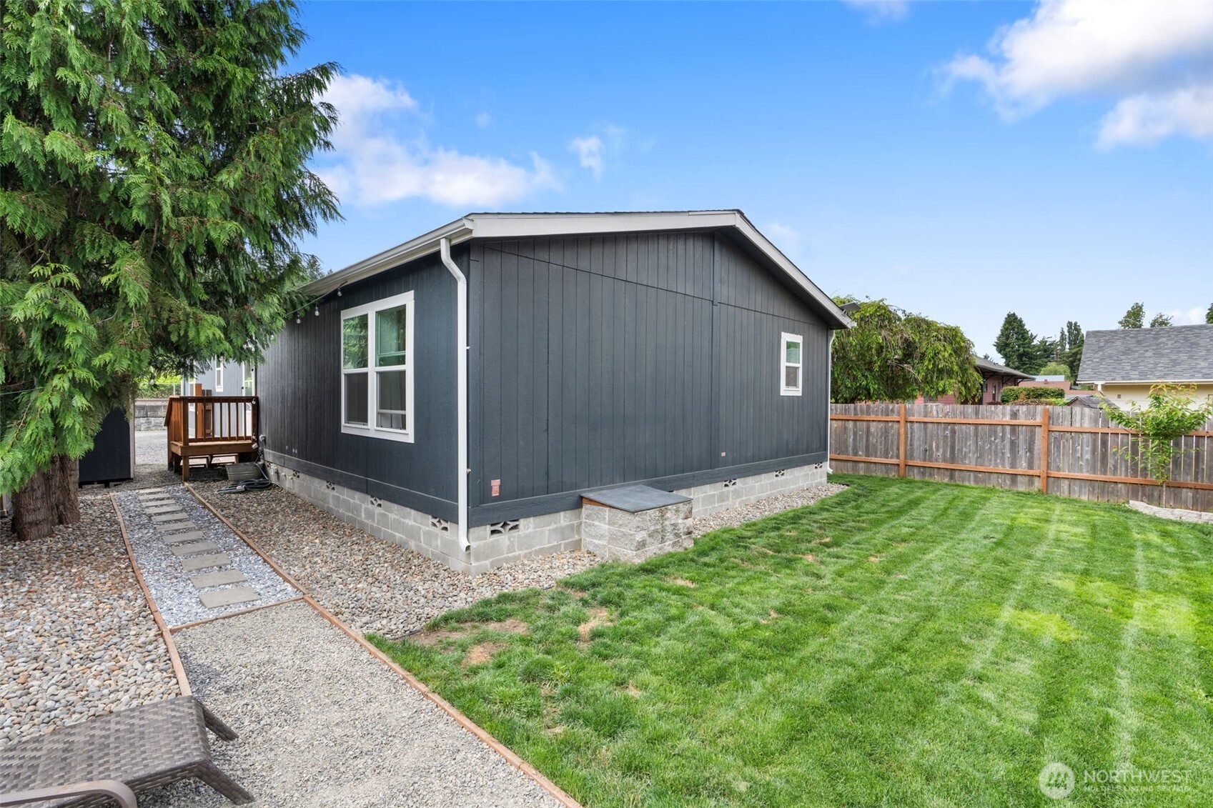 1018 Southeast Front Street Winlock, WA 98596 - Photo 3 of 25