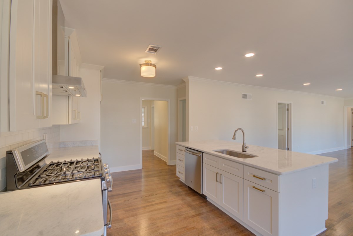 4981 Cole Road Memphis, TN 38117 - Photo 5 of 20