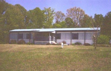 2412 Herman Road Jasper, AL 35503 - Photo 1 of 2 Gallery Image 1