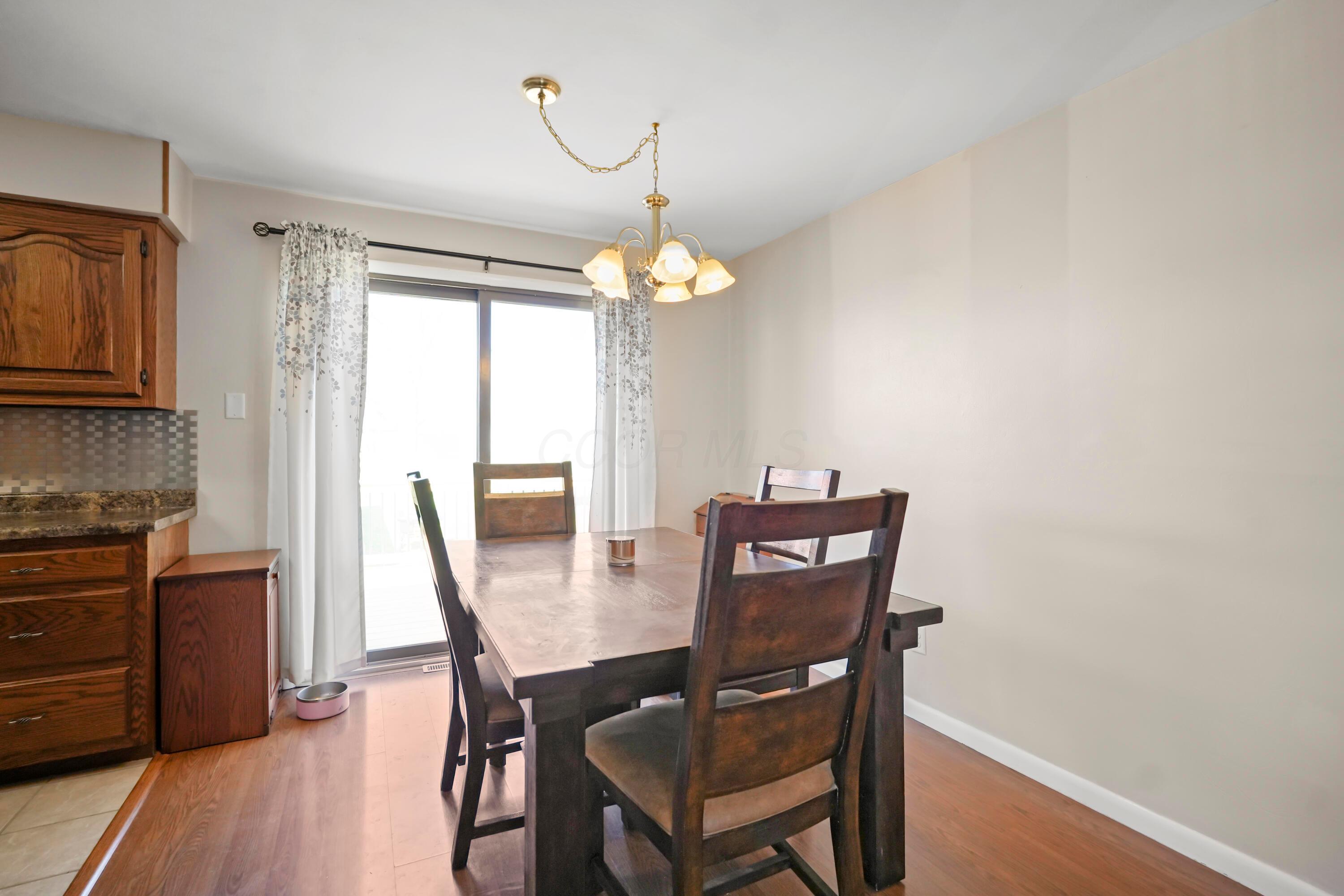 110 Hilltop Road Mansfield, OH 44906 - Photo 8 of 39 7