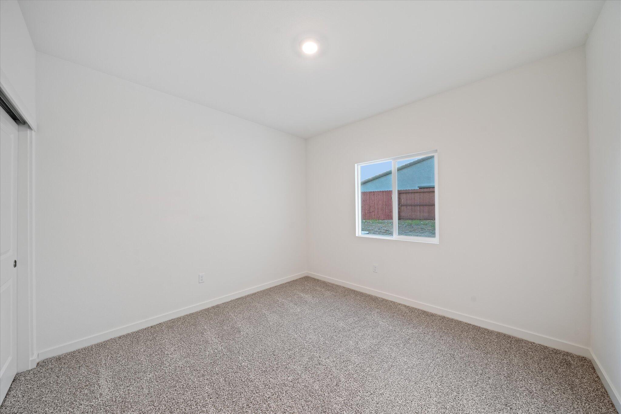 4181 Haleakala Avenue Redding, CA 96001 - Photo 26 of 49 26-BiggerFlow Real Estate Media-26