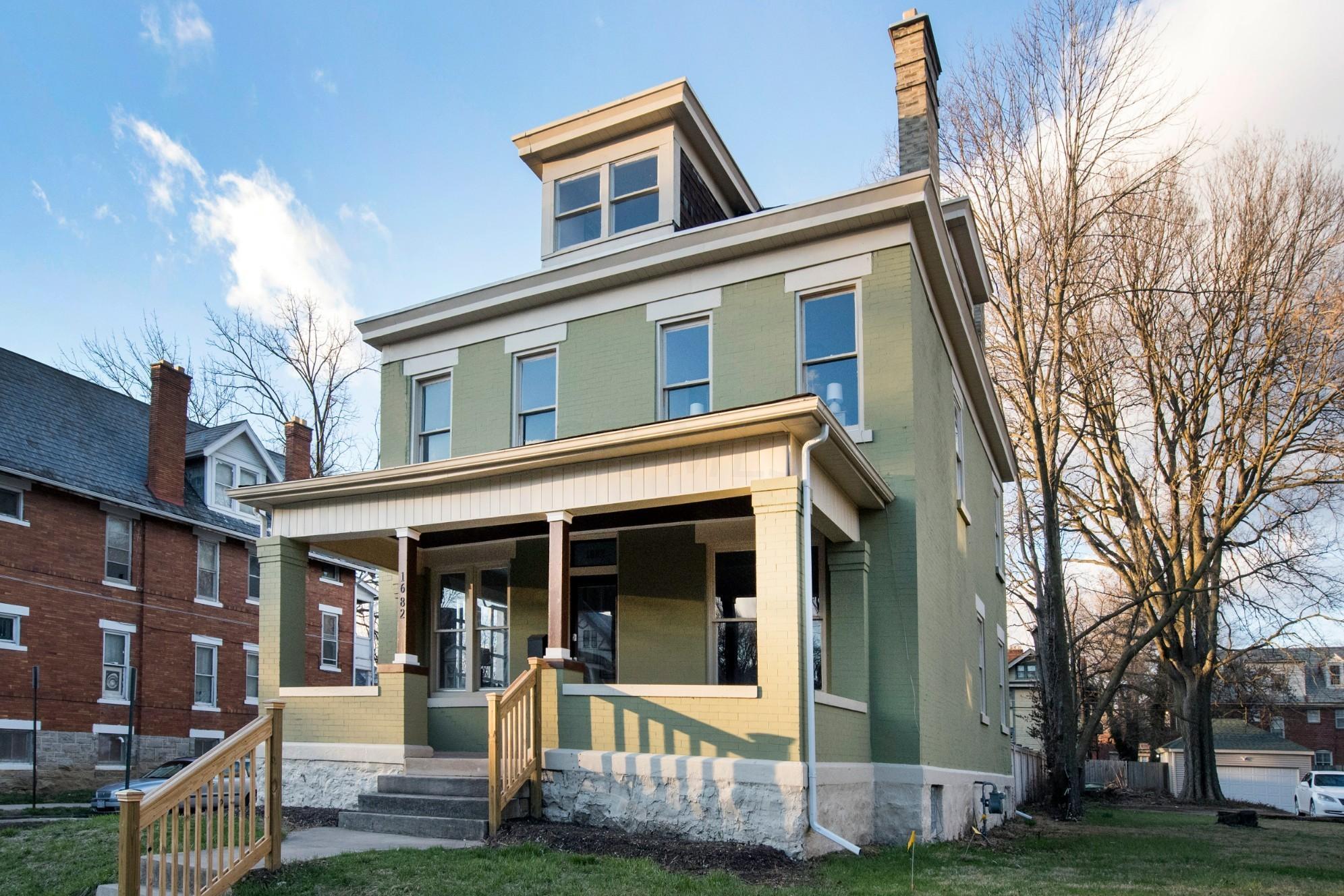 1682 Bryden Road Columbus, OH 43205 - Photo 3 of 40 Gallery Image 3
