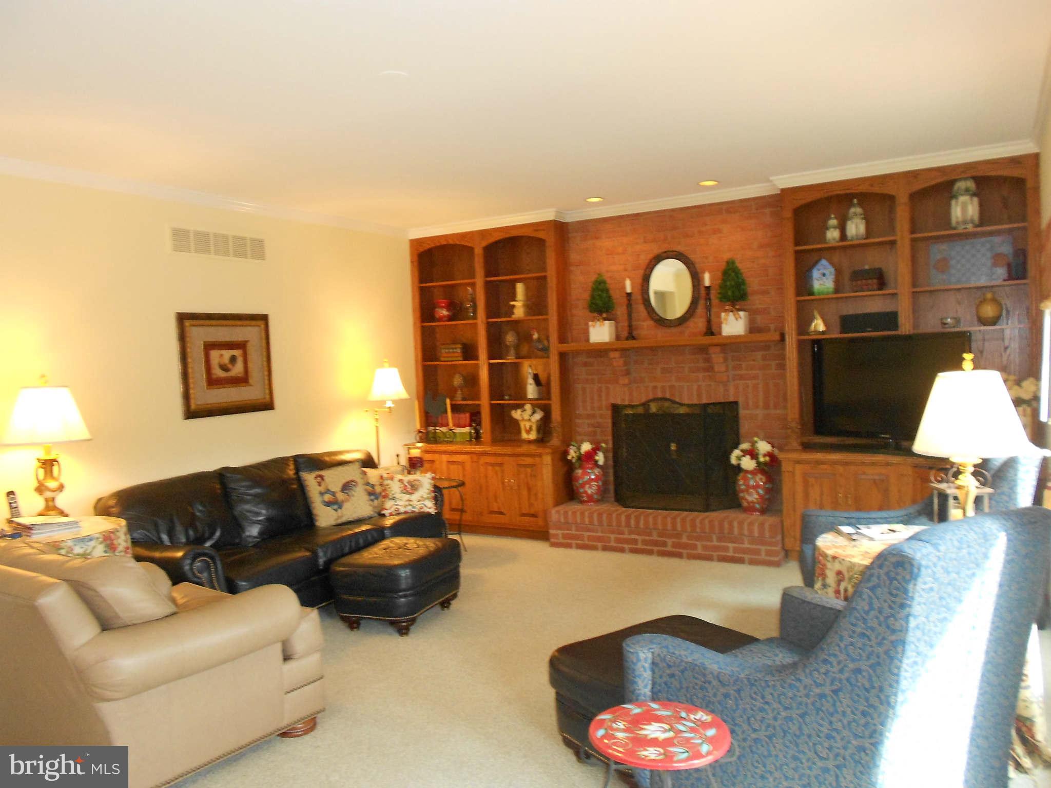 3611 Stansbury Mill Road Phoenix, MD 21131 - Photo 5 of 28 Family Room