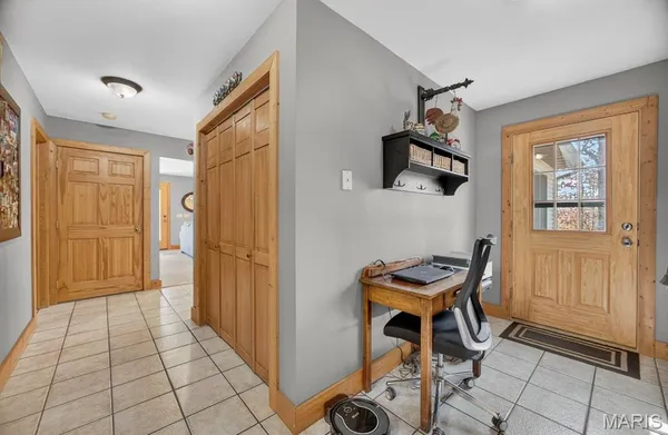 $559,900 | 18521 Oak Tree Lane, Phillipsburg, MO 65722