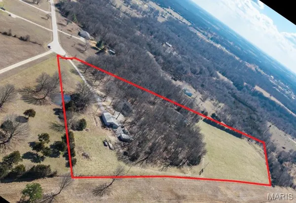 $559,900 | 18521 Oak Tree Lane, Phillipsburg, MO 65722