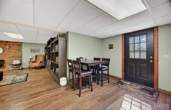 $559,900 | 18521 Oak Tree Lane, Phillipsburg, MO 65722