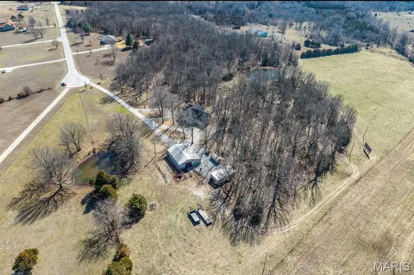 $559,900 | 18521 Oak Tree Lane, Phillipsburg, MO 65722