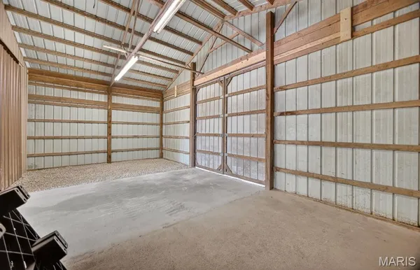 $559,900 | 18521 Oak Tree Lane, Phillipsburg, MO 65722