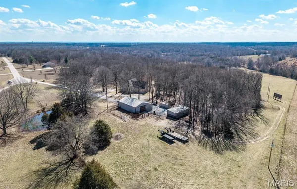 $559,900 | 18521 Oak Tree Lane, Phillipsburg, MO 65722