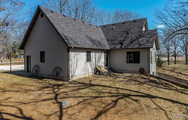 $559,900 | 18521 Oak Tree Lane, Phillipsburg, MO 65722