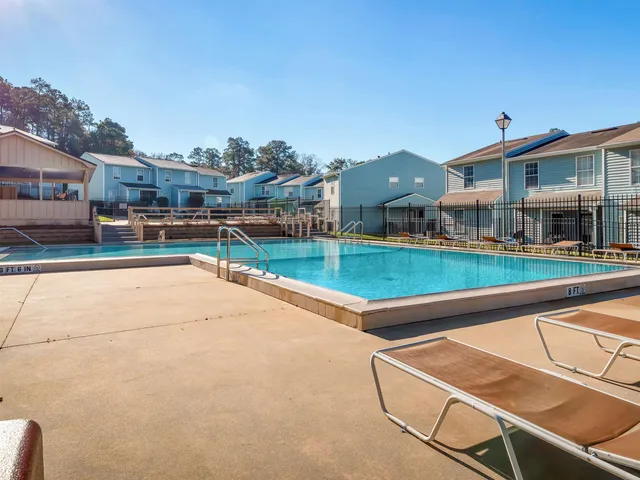 $184,000 | 796 Timberwood Circle South, Tallahassee, FL 32304