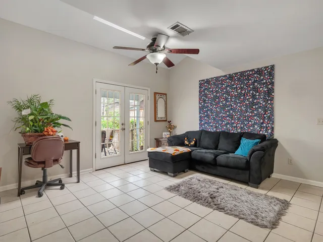 $184,000 | 796 Timberwood Circle South, Tallahassee, FL 32304