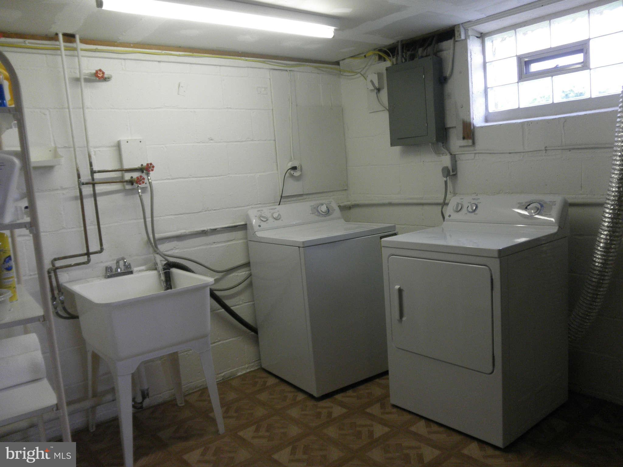 1215 June Road Baltimore, MD 21227 - Photo 22 of 28 Laundry