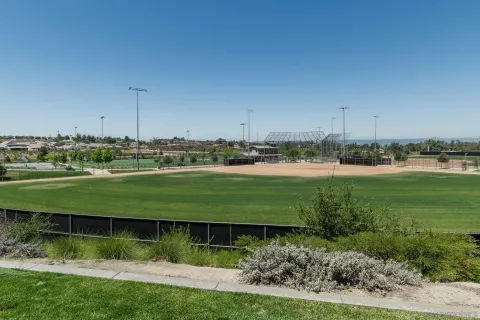 $675,000 | 32395 Tannat Drive, Temecula, CA 92591