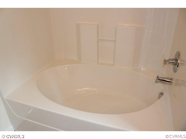 7528 Rolling Hill Road Hopewell, VA 23860 - Photo 18 of 24 Master Bath