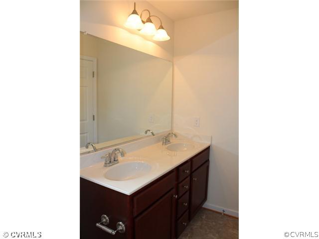 7528 Rolling Hill Road Hopewell, VA 23860 - Photo 21 of 24 Bathroom