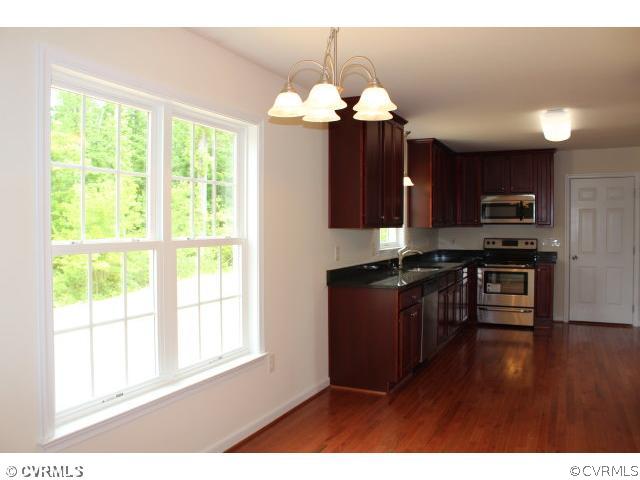 7528 Rolling Hill Road Hopewell, VA 23860 - Photo 9 of 24 Cafeteria/Kitchen