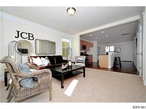 352 Spring Street Davidson, NC 28036 - Photo 5 of 13 Gallery Image 5