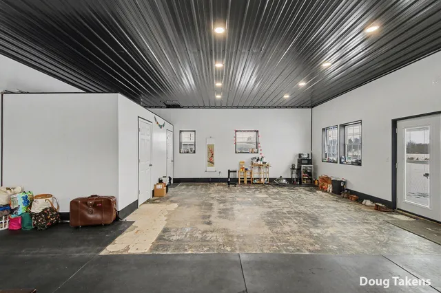 $140,000 | 7225 Saddlebag Lake Road, Lake Odessa, MI 48849