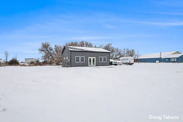 $140,000 | 7225 Saddlebag Lake Road, Lake Odessa, MI 48849