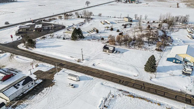 $140,000 | 7225 Saddlebag Lake Road, Lake Odessa, MI 48849