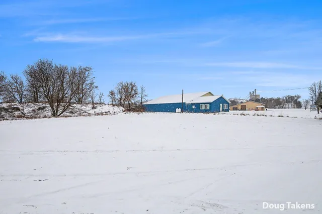 $140,000 | 7225 Saddlebag Lake Road, Lake Odessa, MI 48849