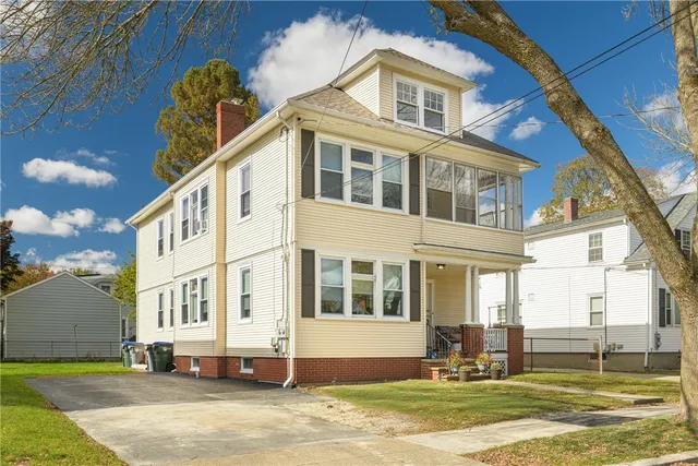 $675,000 | 102 Jastram Street, Providence, RI 02908