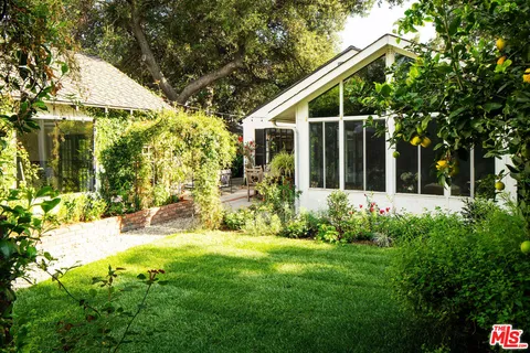 $1,797,000 | 2089 East Mountain Street, Pasadena, CA 91104