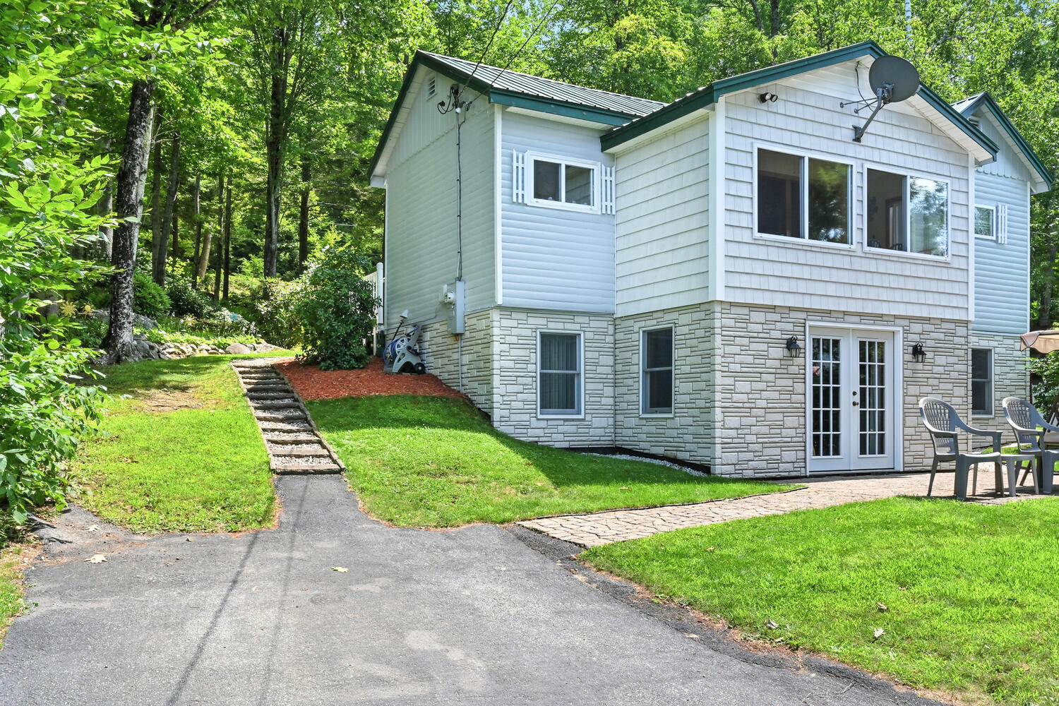 418 East Shore Road Peru, ME 04290 - Photo 12 of 45 418 E Shore Rd Peru-large-011-016-gr102-