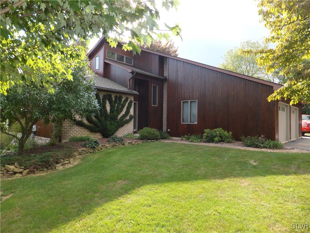 4934 Overlook Road Coplay, PA 18037 - Photo 1 of 40 Gallery Image 1