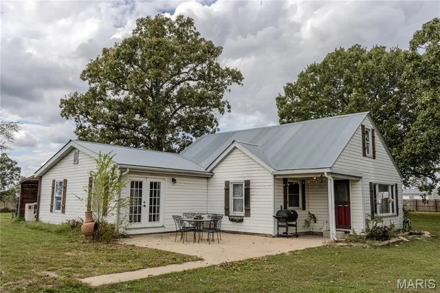 $182,000 | 23835 County Road 6033, Edgar Springs, MO 65462