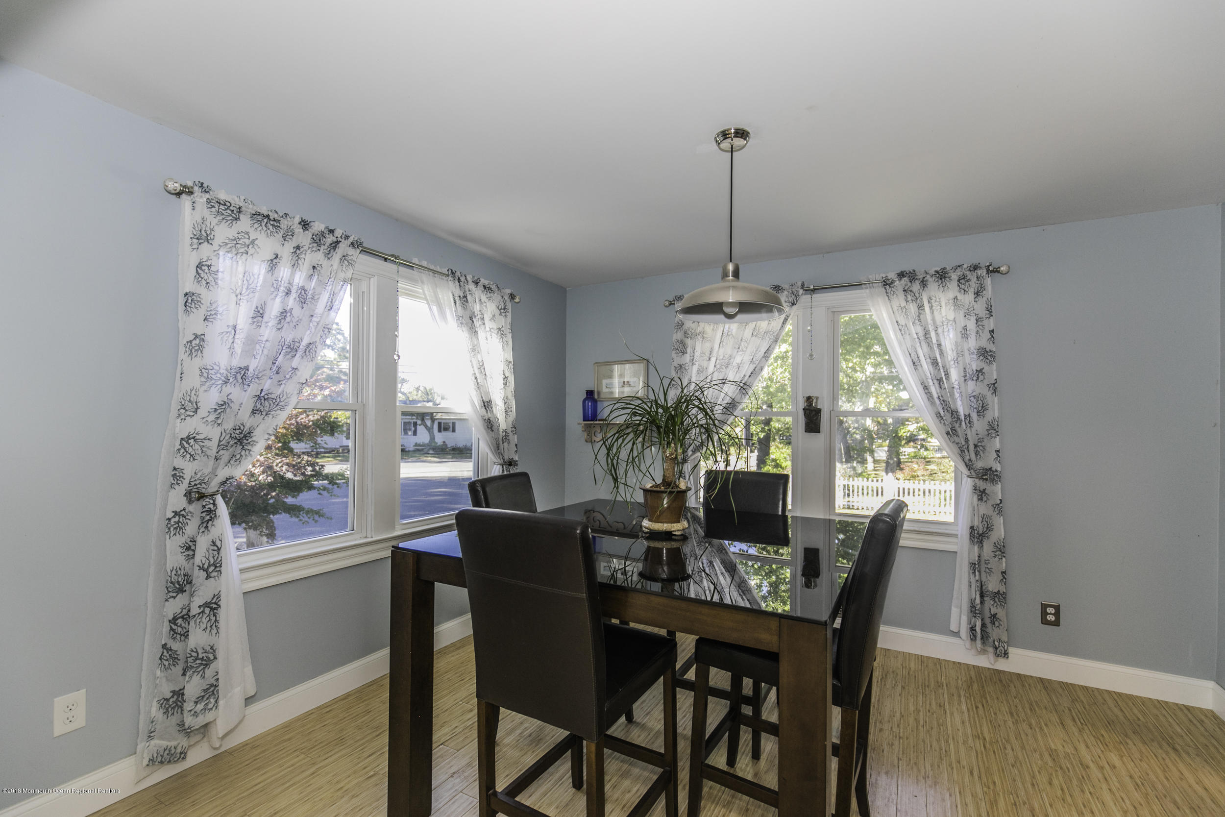 1031 Old Farm Road Point Pleasant, NJ 08742 - Photo 16 of 43 Dining room