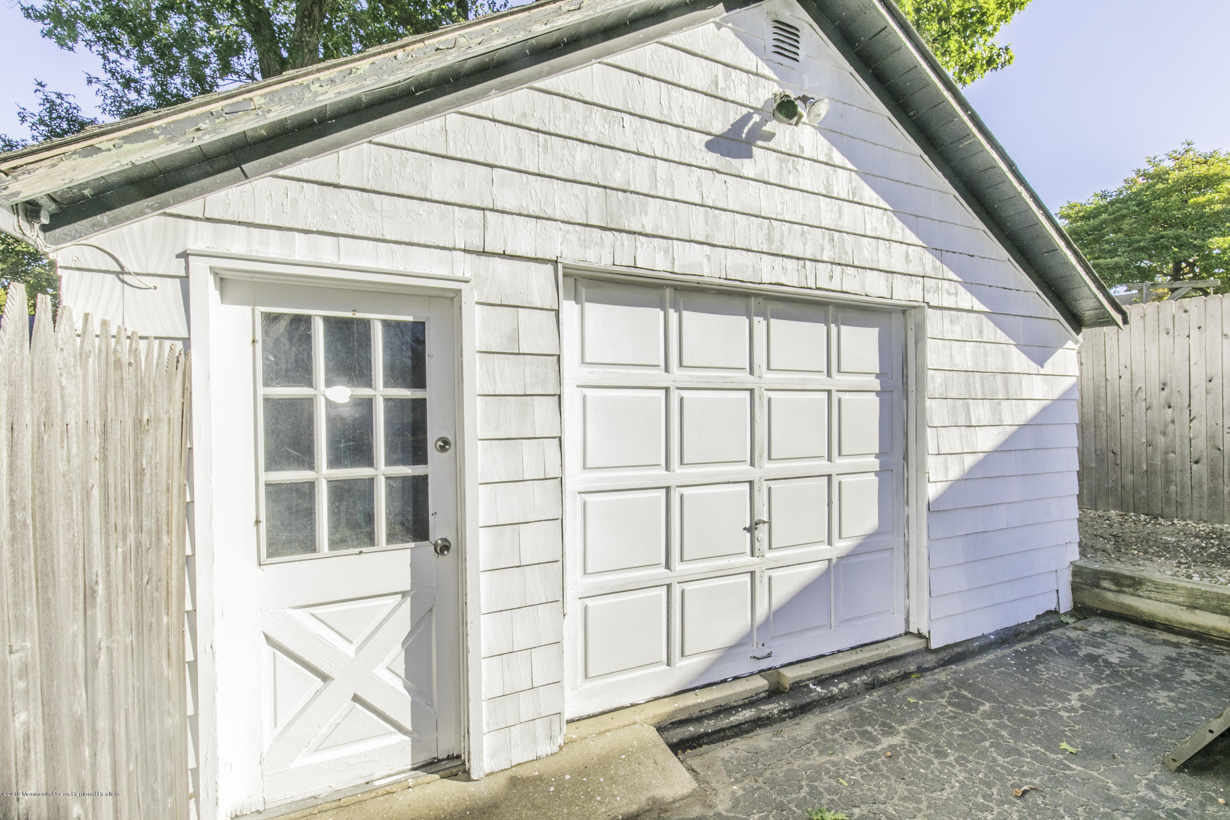 1031 Old Farm Road Point Pleasant, NJ 08742 - Photo 4 of 43 1031 Old Farm Rd