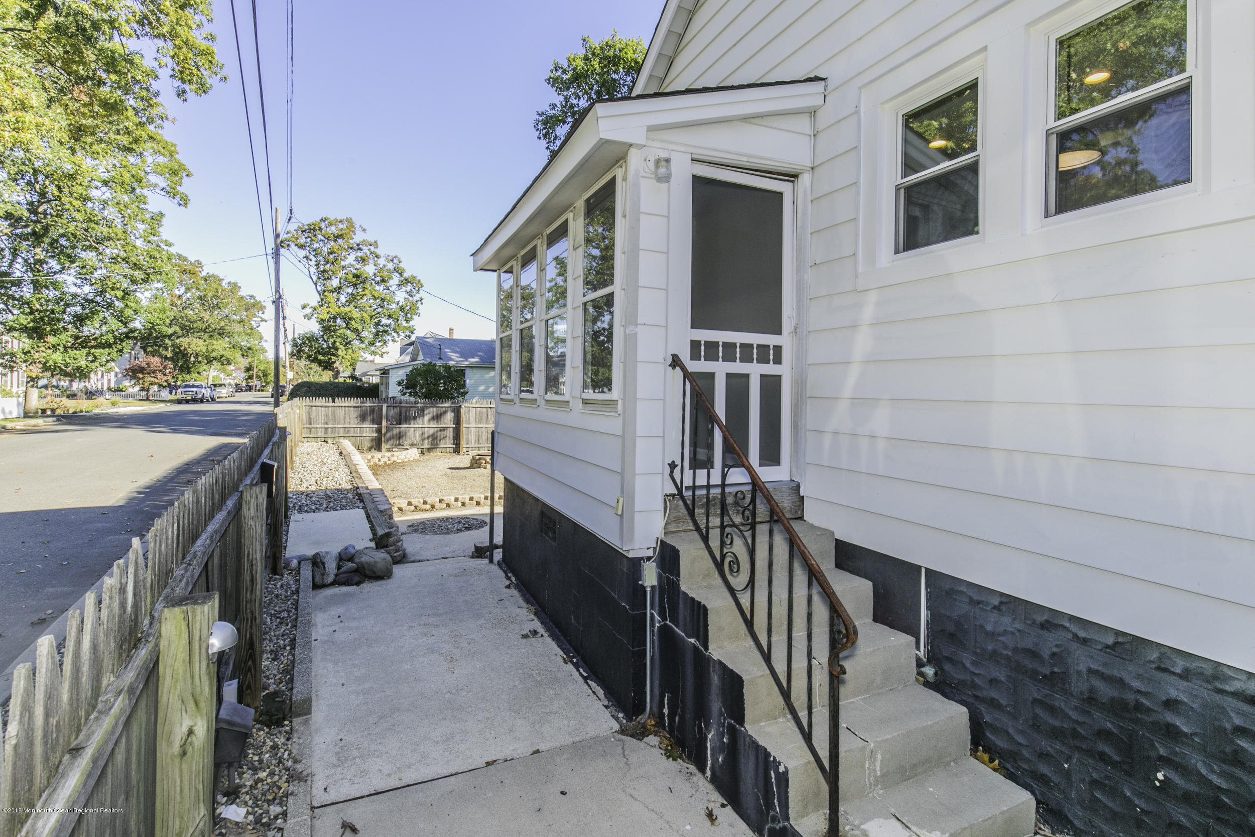 1031 Old Farm Road Point Pleasant, NJ 08742 - Photo 5 of 43 1031 Old Farm