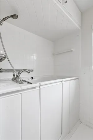 $3,000 | 1613 Sunnyvale Street, Austin, TX 78741