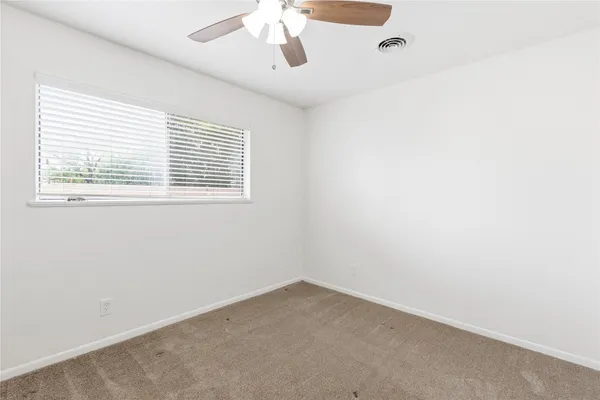 $3,000 | 1613 Sunnyvale Street, Austin, TX 78741
