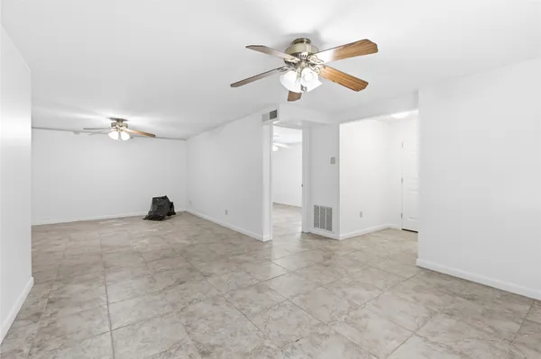 $3,000 | 1613 Sunnyvale Street, Austin, TX 78741