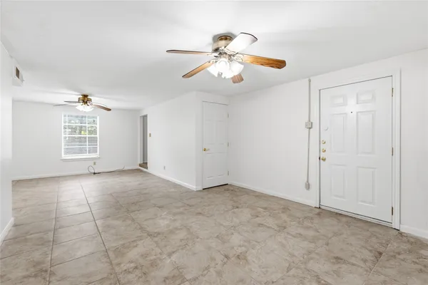 $3,000 | 1613 Sunnyvale Street, Austin, TX 78741
