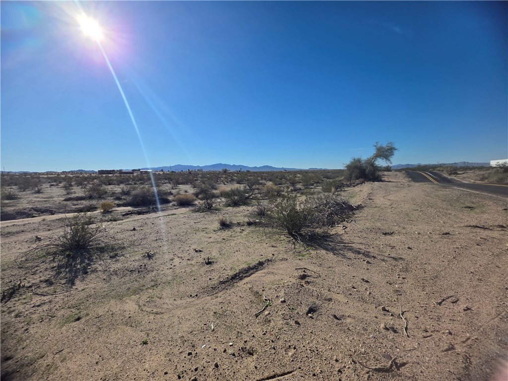 Tbd Frontage Road Yucca, AZ 86438 - Photo 5 of 9 Gallery Image 5