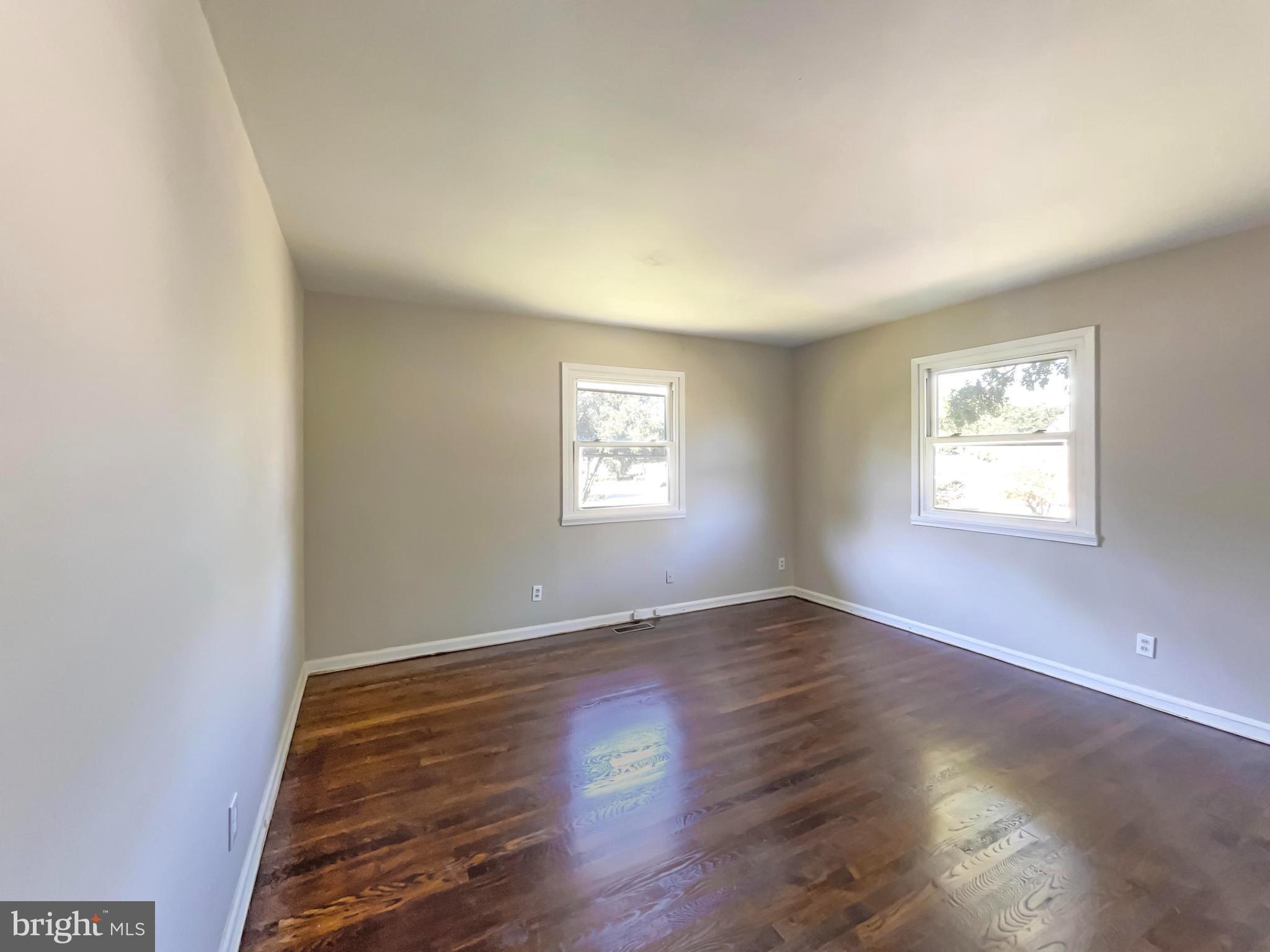 611 West Beech Road Sterling, VA 20164 - Photo 13 of 25 Gallery Image 13