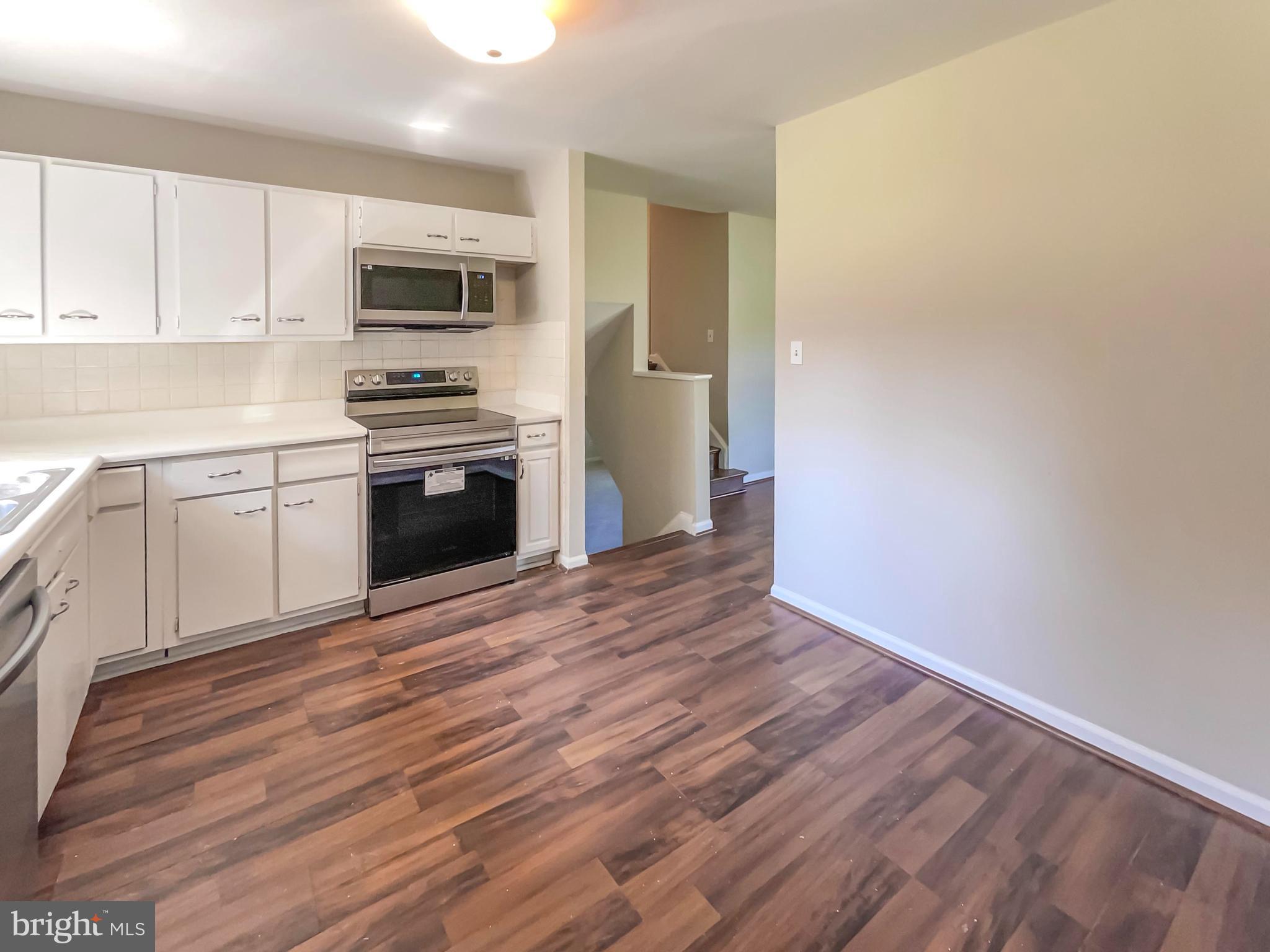 611 West Beech Road Sterling, VA 20164 - Photo 21 of 25 Gallery Image 21