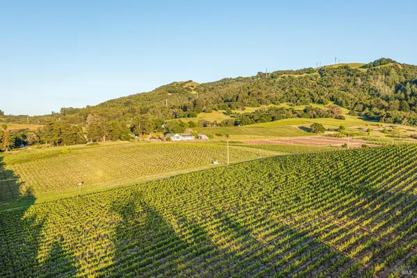 $7,900,000 | 5561 Sonoma Mountain Road, Santa Rosa, CA 95404
